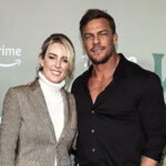 alan ritchson größe